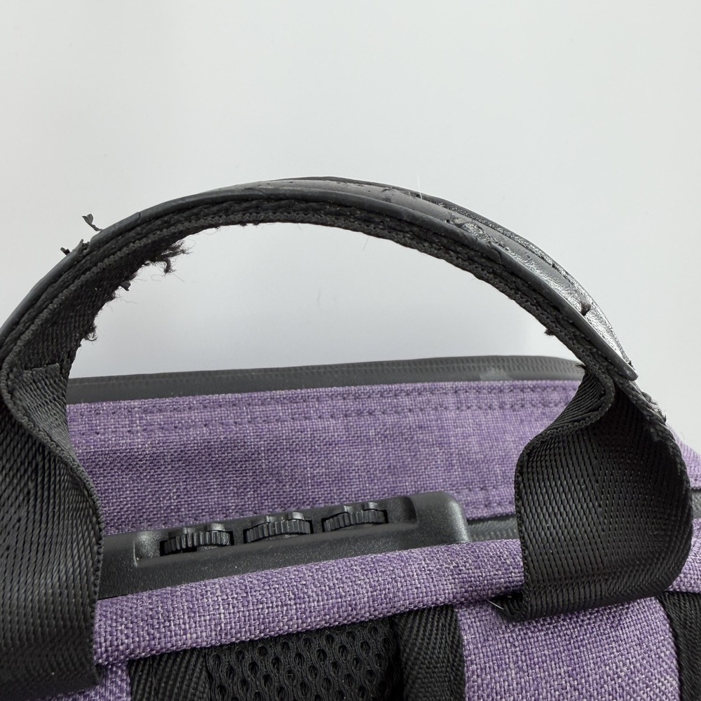 Ooze Smell Proof Carbon Lined Water Resistant Locking Travel Bag Mens Daypack - Picture 8 of 16